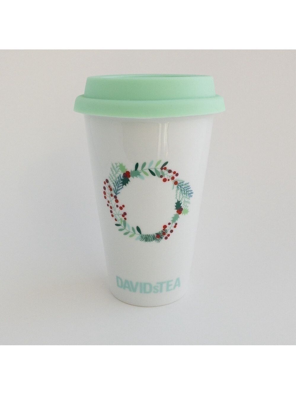 Davids Tea Ceramic Travel Cup with Green Wreath & Red Berries Silicone Top 12oz